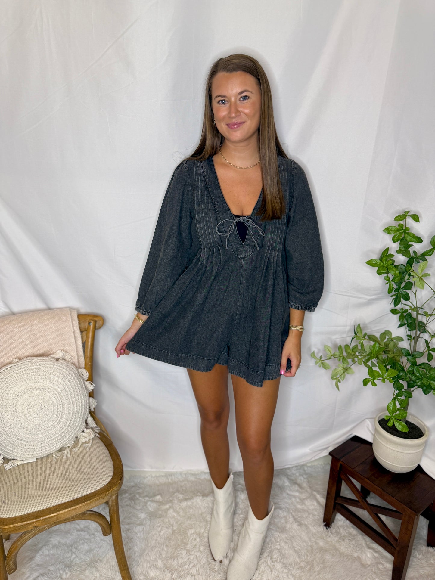 V-neck Puff Sleeve Denim Romper