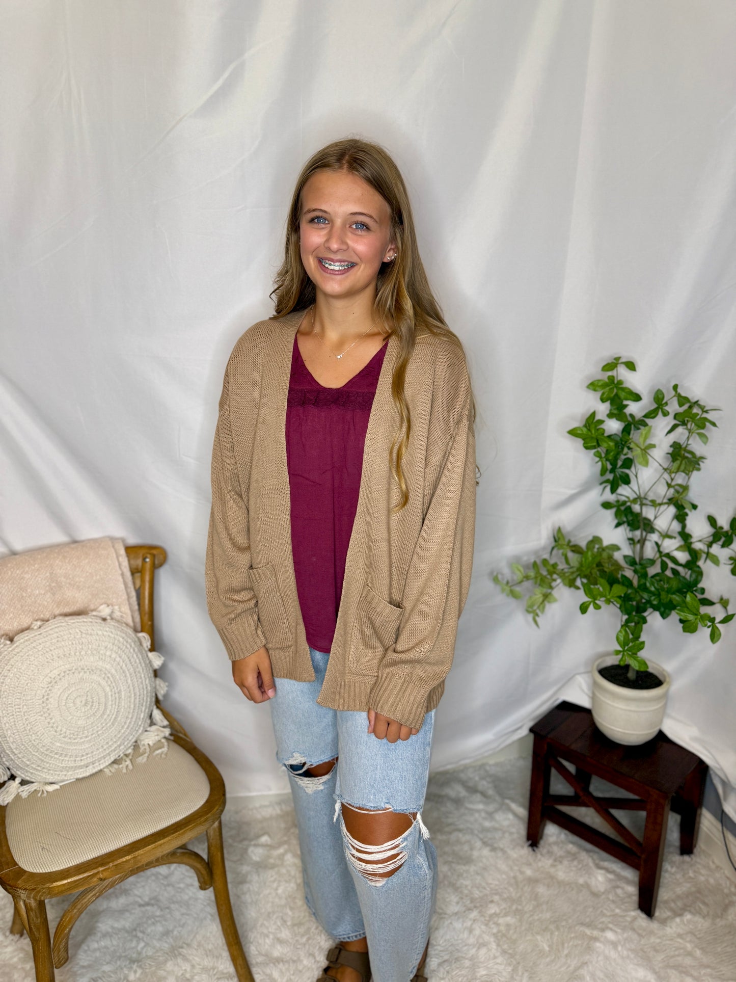 Oversized Open-Front Cardigan Sweater With Pockets