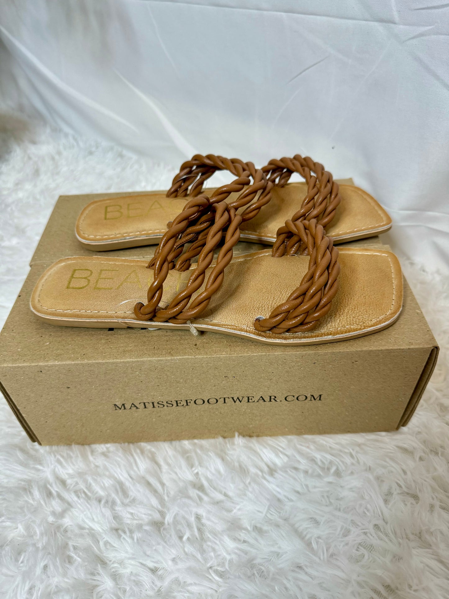 The Amalia Braided Flat