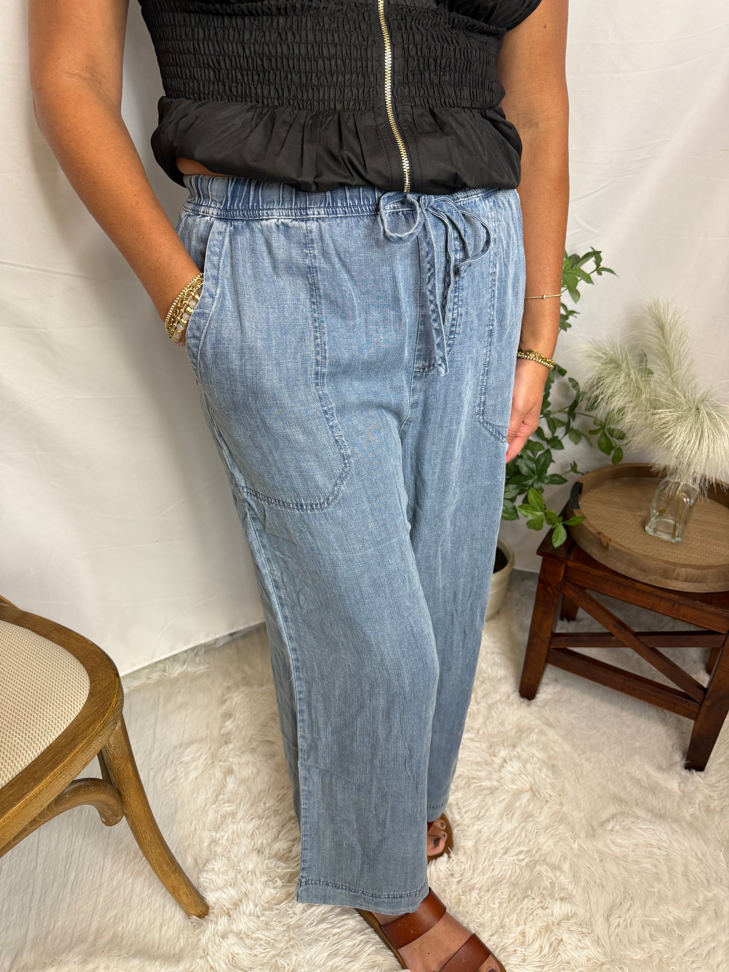 TENCEL CROPPED DENIM PANTS