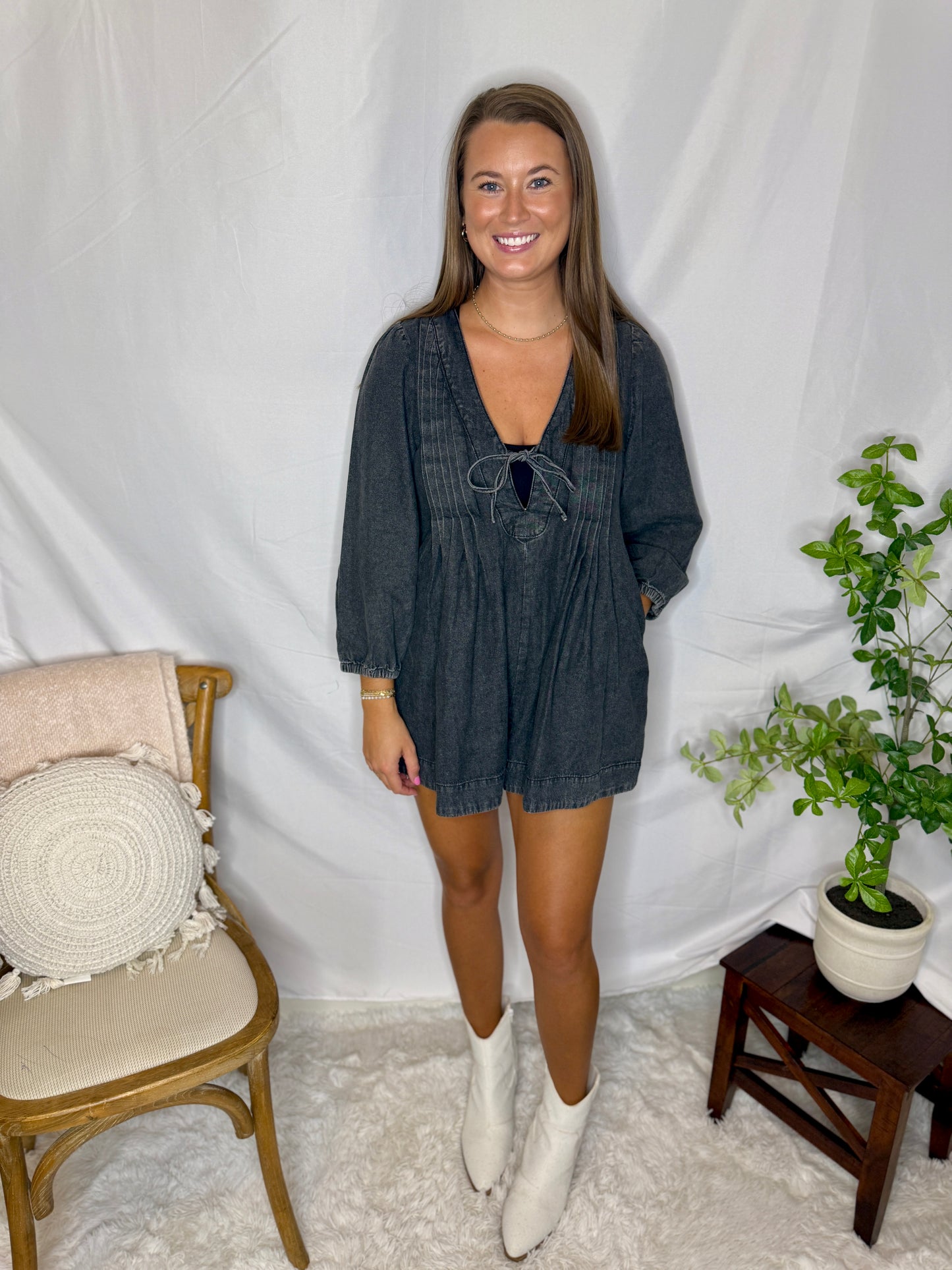 V-neck Puff Sleeve Denim Romper