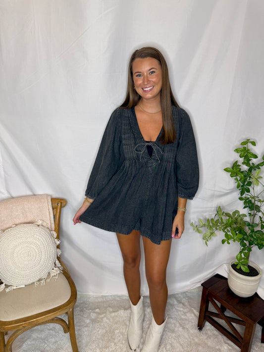 V-neck Puff Sleeve Denim Romper