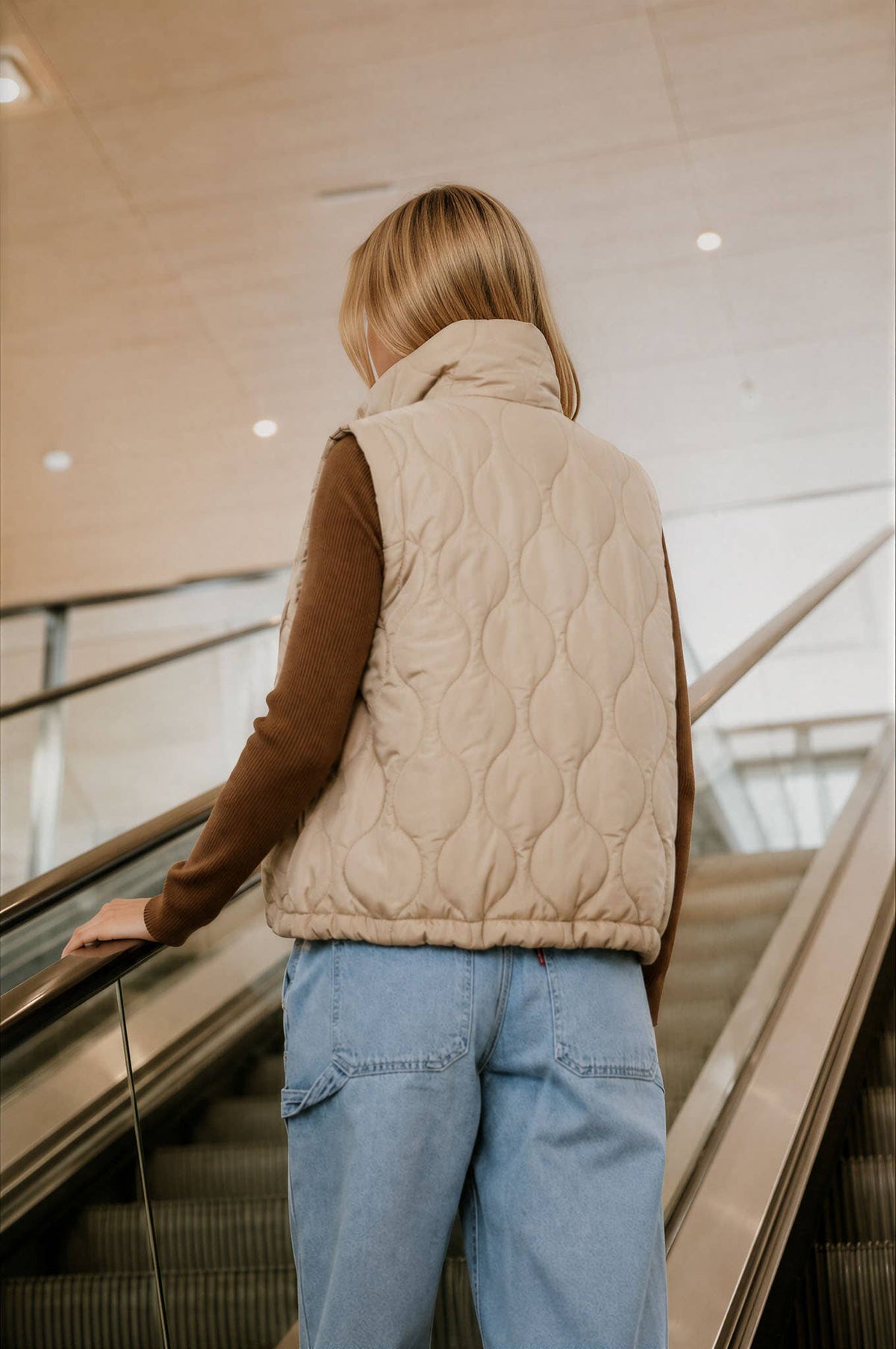 PLAID COLLAR VEST