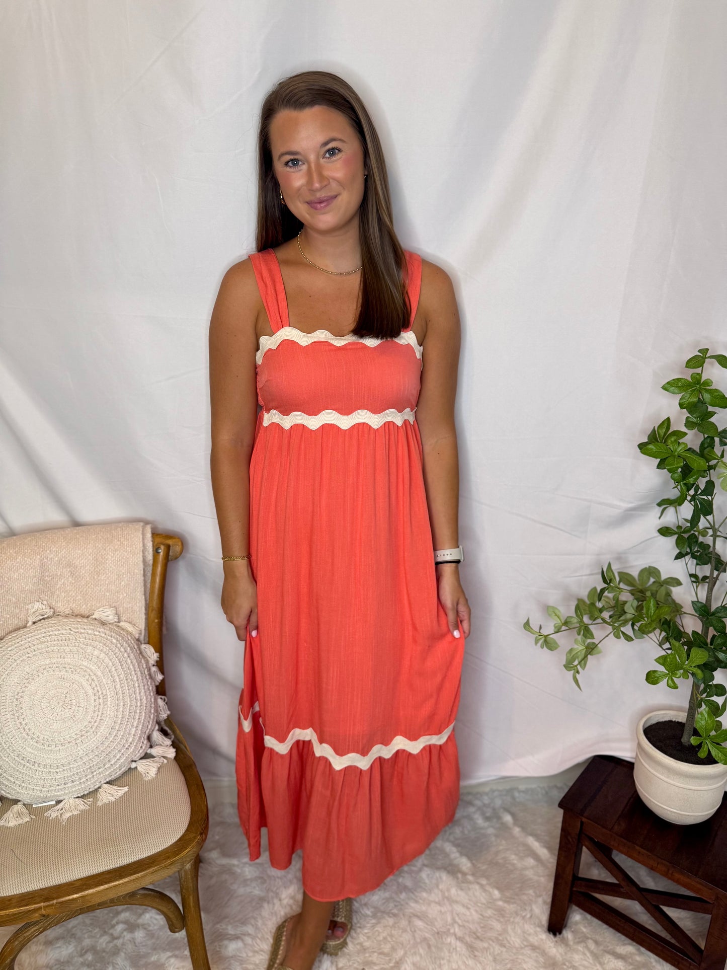 The Wavy Trim Midi Dress